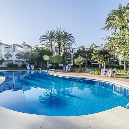 Hb - Comfortable Beachfront Estepona